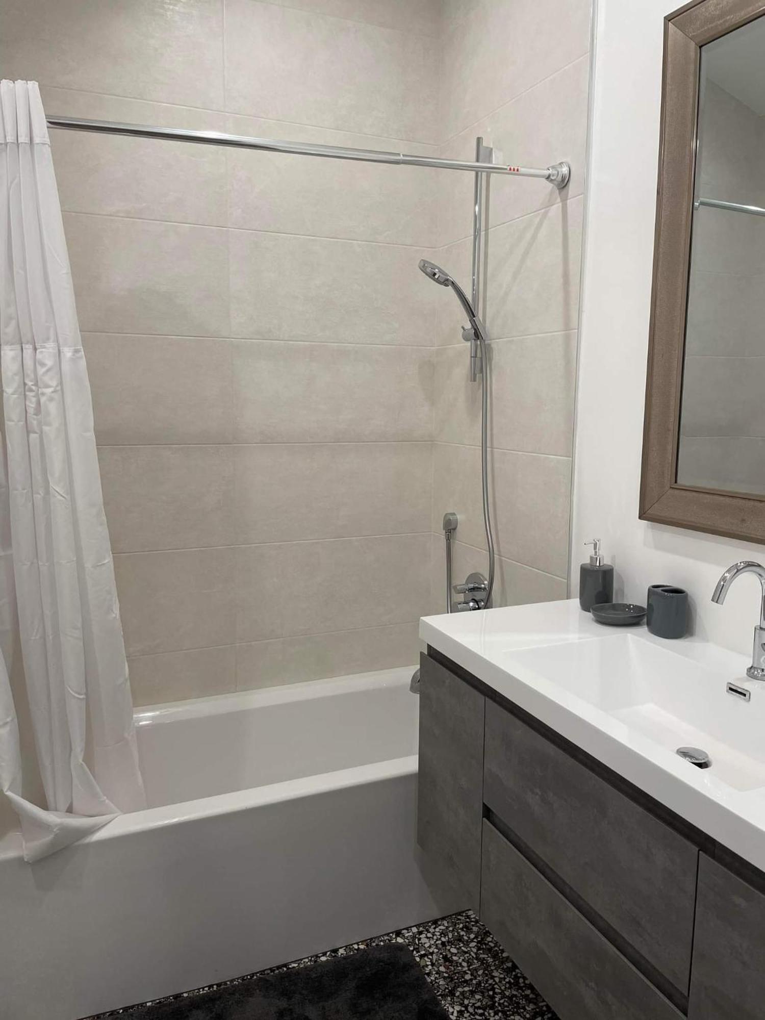Gated Private House With Own Parking Sherman Oaks Los Angeles Exteriör bild